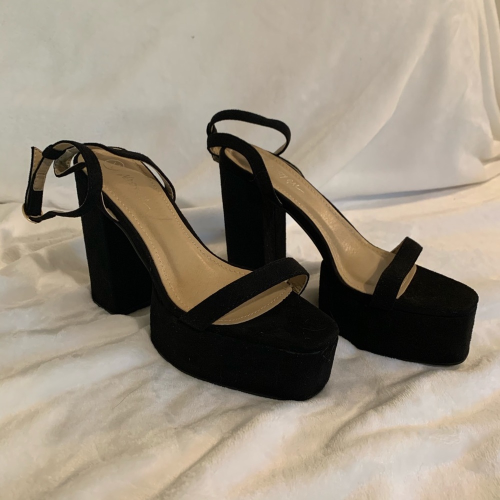 Platform strap heels